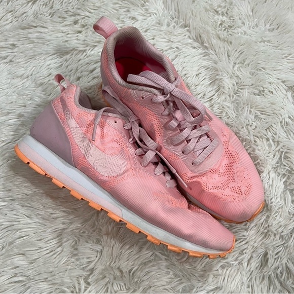 Nike women's md runner 2 br prism pink RARE size 9 - Picture 2 of 12